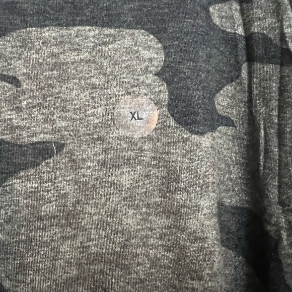 girls camo soft long sleeve shirt - Picture 3 of 4